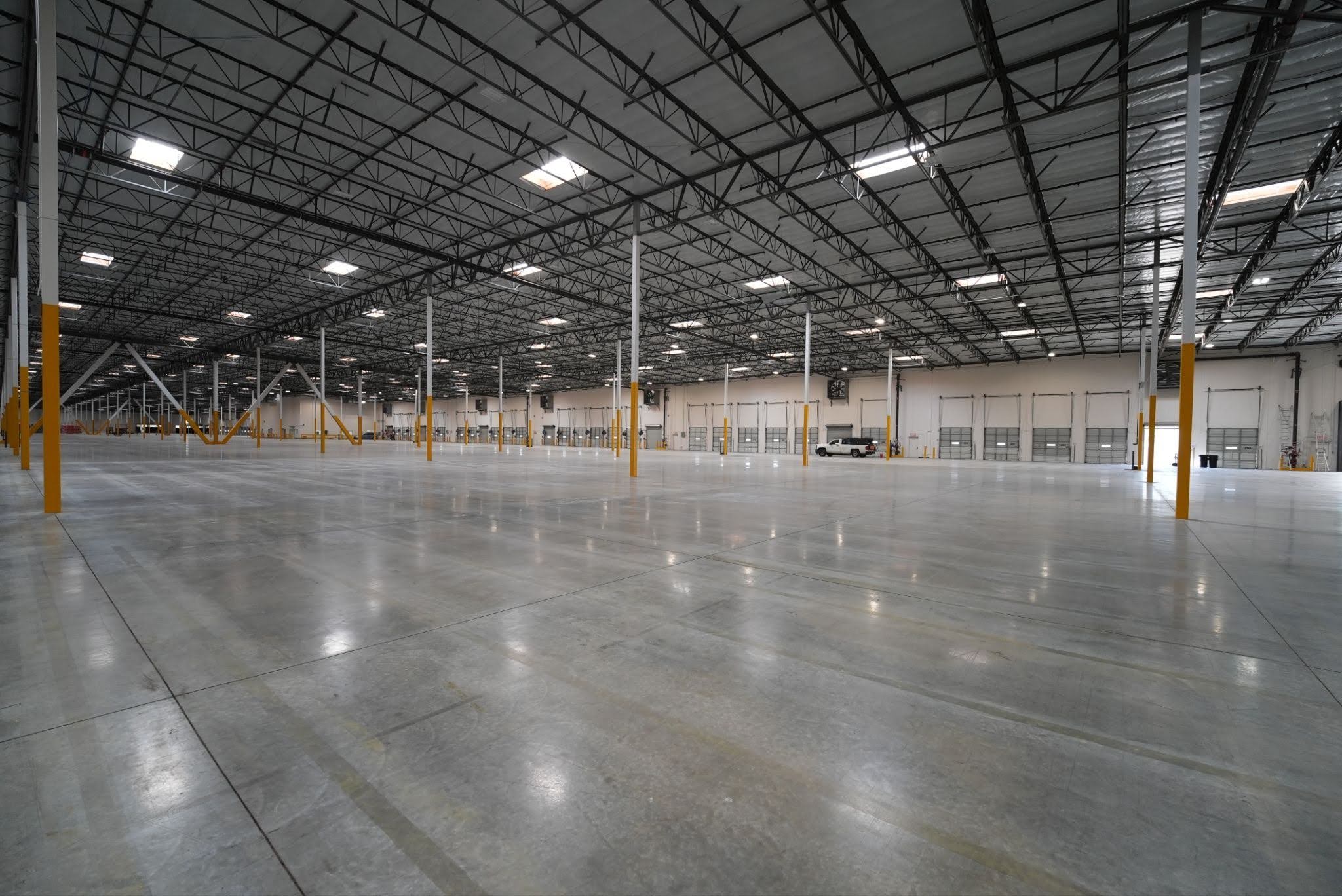 MacLeod & Co. Closes 500,000 SF Industrial Lease in Ontario, California